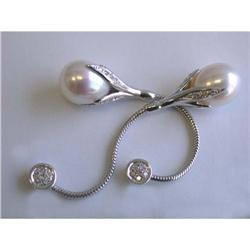 8523 14k White Gold Dangling Earrings w/Pearl & Diamond