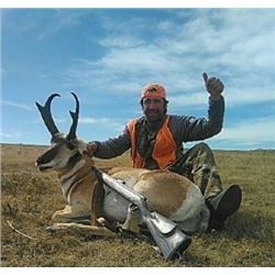 Colorado Antelope Hunt (or $3000 credit towards either a Mule deer or an Elk hunt) – 1 hunter