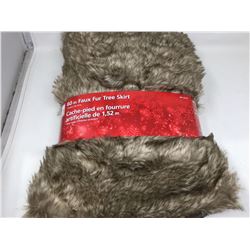 Faux Fur Tree Skirt (60in)