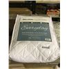Image 1 : Millano Collection King Size Quilted Mattress Pad