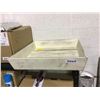 Image 1 : White Wooden Bin