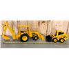 Image 2 : JOHN DEERE BACKHOE & SKID STEER - ERTL