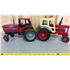 Image 2 : INTERNATIONAL 1066 TURBO & CASE IH 7120 DIE CAST TRACTORS - ERTL