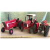 Image 2 : 3 X DIE-CAST TRACTORS