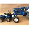 Image 2 : 2 X FORD DIE-CAST TRACTORS