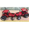 Image 1 : 2 X INTERNATIONAL DIE CAST TRACTORS - ERTL