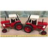 Image 2 : INTERNATIONAL 1486 & 1586 DIE-CAST TRACTORS