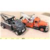 Image 2 : GMC 1952 TOW TRUCK & 1955 DIAMOND T SUPERTEST TOW TRUCK