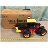 Image 1 : VERSATILE 1156 DIE-CAST ARTICULATING TRACTOR