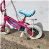 Image 8 : PINK AND PURPLE KIDS BIKES