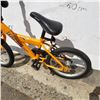 Image 8 : YELLOW AND ORANGE KIDS BIKE