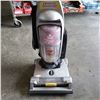 Image 2 : BISSELL POWER GROOM DUAL CYCLONIC BAGLESS VACUUM