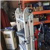 Image 2 : LITE PRODUCTS ALUMINUM ADJUSTABLE TELESCOPIC LADDER MODEL LP-817C