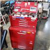 Image 1 : BEACH 2 PIECE ROLLING TOOL CABINET FULL OF TOOLS