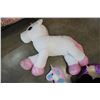 Image 2 : 3 LARGE STUFFED ANIMALS - 2 UNICORNS