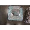 Image 2 : 2 QUEEN BED IN BAG SETS