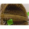 Image 2 : MINIATURE WOVEN SPLINT BUTTOCKS BASKET 