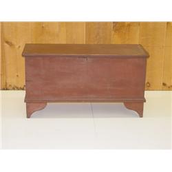 EARLY 19TH CENT. NEW ENGLAND PINE LOW B