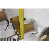 Image 14 : Qty 4: Animal Figures, Mixed Media (random damages, tail, etc.)