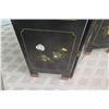 Image 28 : 6-Panel Black Lacquered Screen with Semi-Precious  Jade Stone Overlays on Reverse, Painted  Bird