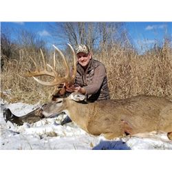 2 Person-ILLINOIS Archery Whitetail Hunt
