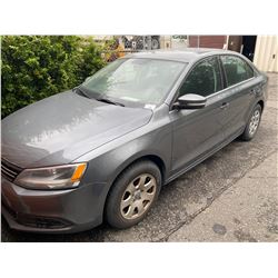 2011 VOLKSWAGEN JETTA 2.5, 4DR SEDAN, GREY, VIN # 3VWDX7AJ8BM058934