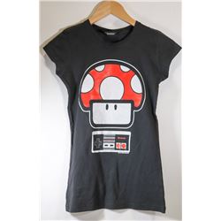 WOMEN'S NES RED MUSHROOM T-SHIRT XS