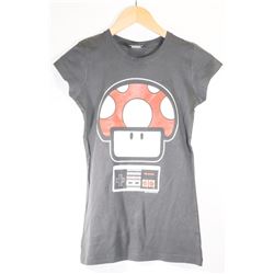 WOMEN'S NES RED MUSHROOM T-SHIRT XS