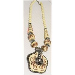 WOMEN'S OVERSIZED BONE & SILVER STYLE COSTUME