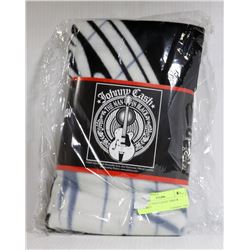 JOHNNY CASH FLEECE THROW BLANKET