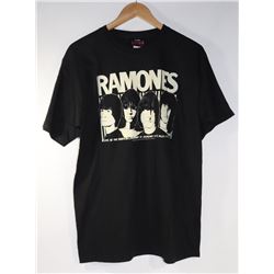 MEN'S RAMONES T-SHIRT L