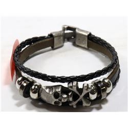 BRAIDED BLACK LEATHER STYLE SILVER SKULL BRACELET