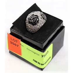 FLOWER &  JEWEL ENCRUSTED  RING. SIZE 7.5