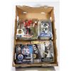 Image 1 : BOX OF 4 NHL HOCKEY COLLECTOR FIGURES,  GRETZKY