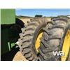Image 11 : JOHN DEERE 7020 4WD TRACTOR