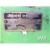 Image 6 : JOHN DEERE 7020 4WD TRACTOR