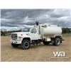 Image 1 : 1991 FORD F800 S/A WATER TRUCK