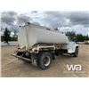 Image 3 : 1991 FORD F800 S/A WATER TRUCK