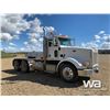 Image 2 : 2009 PETERBILT 379 T/A DAY CAB TRUCK TRACTOR