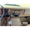 Image 9 : 1987 IHC S1900 GRAIN TRUCK