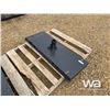 Image 2 : (UNUSED) SKID STEER HITCH PLATE