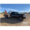 Image 2 : 2013 CHEVROLET 3500HD CREW CAB BOOM TRUCK