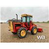Image 3 : 1983 VERSATILE 160 BI-DIRECTIONAL TRACTOR