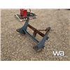 Image 3 : JOHN DEERE Q/C BALE SPEAR