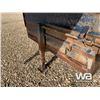 Image 5 : 1989 REAL INDUSTRIES T/A LIVESTOCK TRAILER
