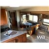 Image 6 : 2014 PALOMINO PUMA 5TH WHEEL TRAVEL TRAILER
