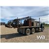 Image 3 : 1990 MACK RB 688S DRILL TRUCK