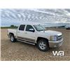 Image 2 : 2013 CHEVROLET SILVERADO 1500 CREW CAB PICKUP