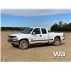 Image 1 : 2000 CHEVROLET SILVERADO 1500 E-CAB PICKUP