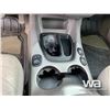 Image 12 : 2002 TOYOTA SEQUOIA LIMITED SUV